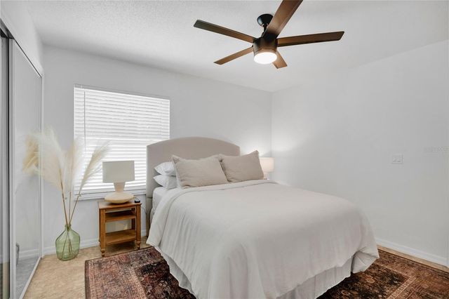 2 COVENTRY PLACE, Palm Coast, FL 32137