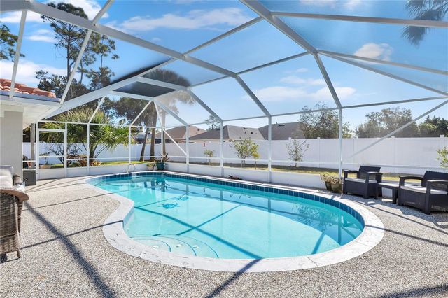 2 COVENTRY PLACE, Palm Coast, FL 32137