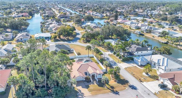 2 COVENTRY PLACE, Palm Coast, FL 32137