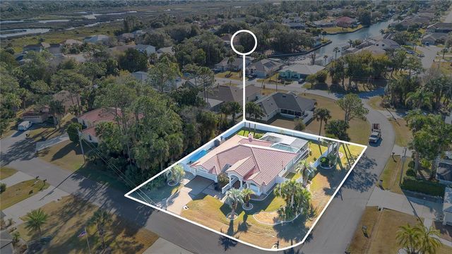 2 COVENTRY PLACE, Palm Coast, FL 32137