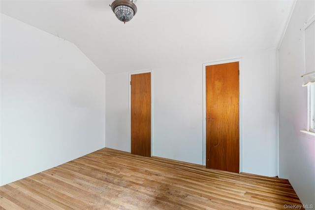 9 Beatrice Lane, Glen Cove, NY 11542