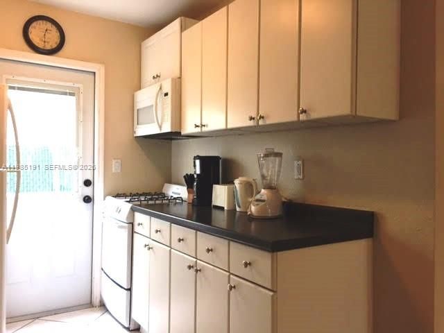 7315 Byron Ave 6, Miami Beach, FL 33141