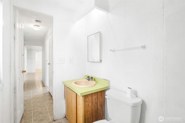 4815 Airway Drive #12, Moses Lake, WA 98837