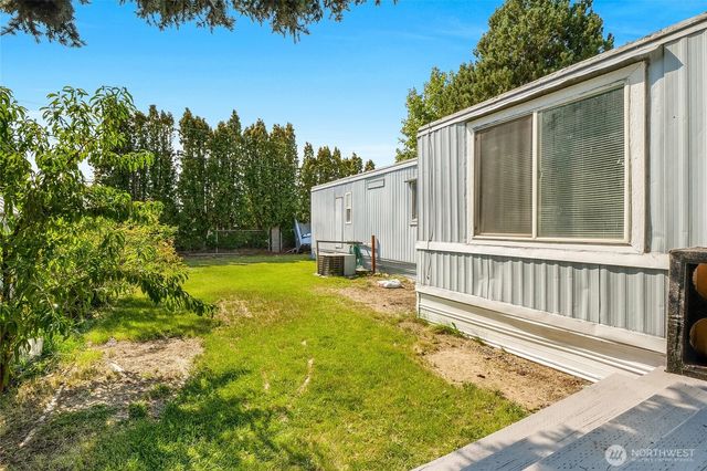 4815 Airway Drive #12, Moses Lake, WA 98837