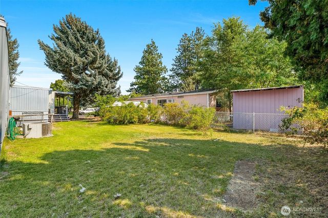 4815 Airway Drive #12, Moses Lake, WA 98837
