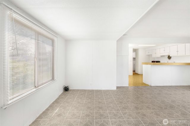 4815 Airway Drive #12, Moses Lake, WA 98837