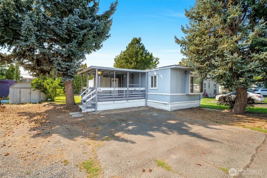 4815 Airway Drive #12, Moses Lake, WA 98837