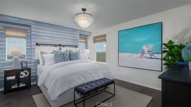 2433 Gunner Ridge Way, Rialto, CA 92377