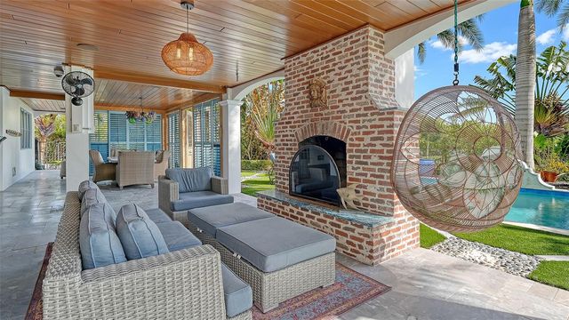 513 VILLA ROSA WAY, Anna Maria, FL 34216