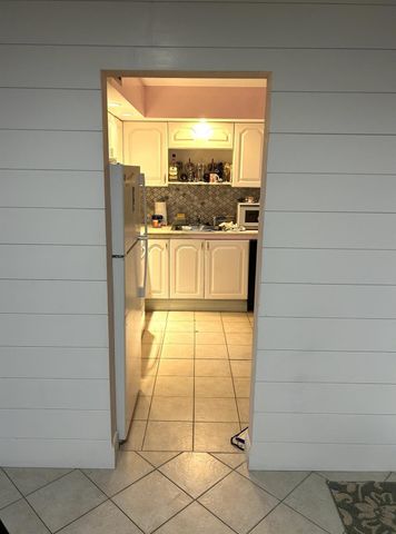 506 Davis Road 66, Palm Springs, FL 33461