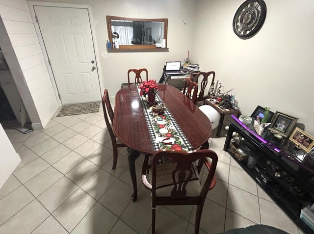 506 Davis Road 66, Palm Springs, FL 33461