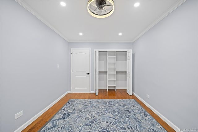 75-34 Bell LF, Bayside, NY 11364