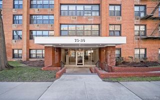 75-34 Bell LF, Bayside, NY 11364