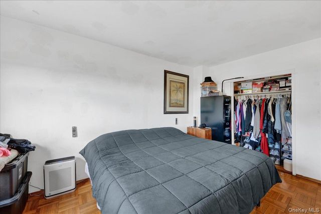 6 Fordham Hill Oval 10A, Bronx, NY 10468