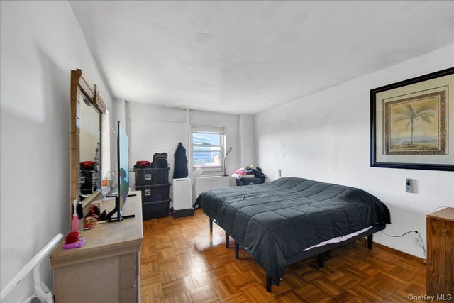 6 Fordham Hill Oval 10A, Bronx, NY 10468