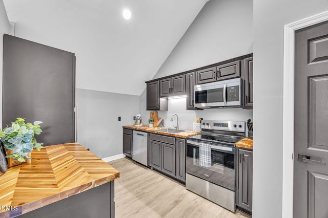 4829 Little Falls Drive, Raleigh, NC 27609