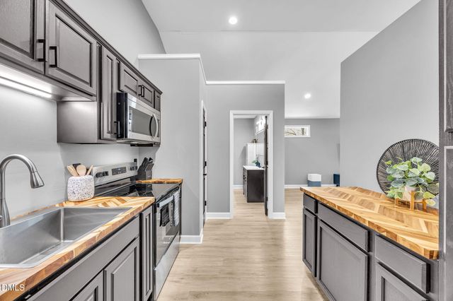 4829 Little Falls Drive, Raleigh, NC 27609