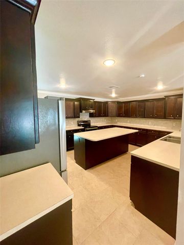 144 County Road 337, Cleveland, TX 77327