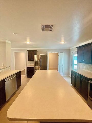 144 County Road 337, Cleveland, TX 77327