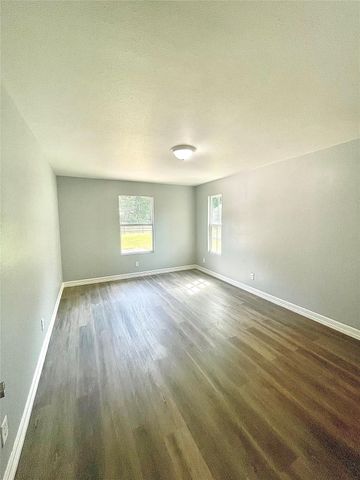 144 County Road 337, Cleveland, TX 77327
