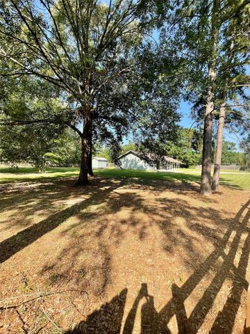 144 County Road 337, Cleveland, TX 77327