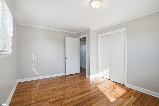 4 Neville Circle, Greenville, SC 29617