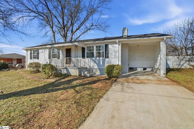 4 Neville Circle, Greenville, SC 29617