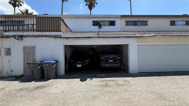 48 Paradise S, Carson, CA 90745