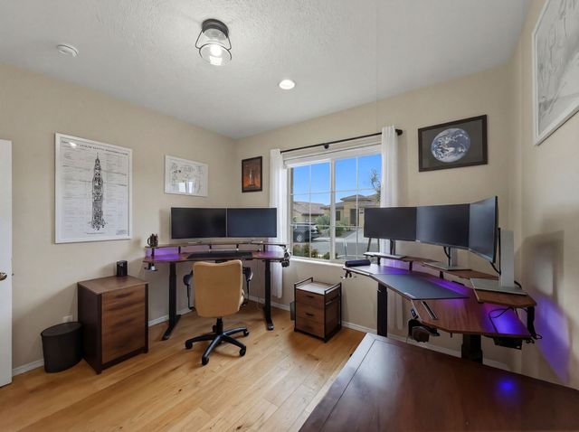 26 Firecrown, Santa Fe, NM 87508
