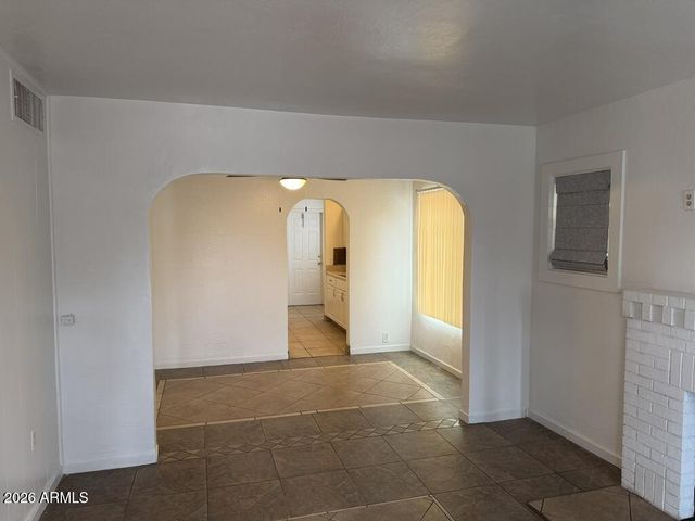 2126 E HARVARD Street A, Phoenix, AZ 85006