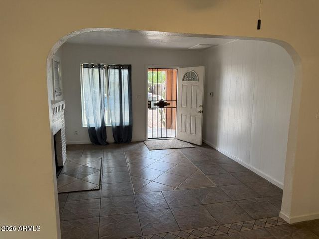 2126 E HARVARD Street A, Phoenix, AZ 85006