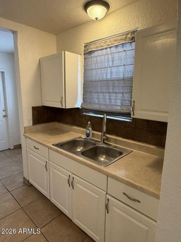 2126 E HARVARD Street A, Phoenix, AZ 85006