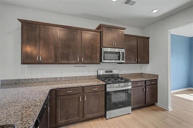 514 Denton Drive, Adairsville, GA 30103