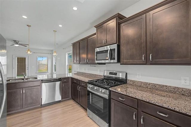 514 Denton Drive, Adairsville, GA 30103