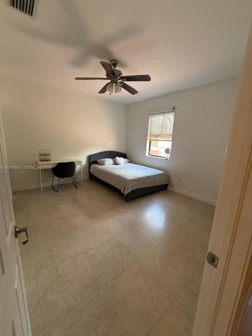 9845 NW 86th Terrace, Doral, FL 33178