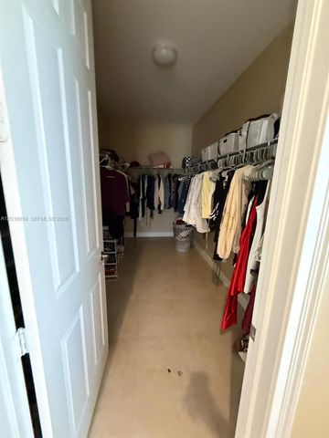 9845 NW 86th Terrace, Doral, FL 33178