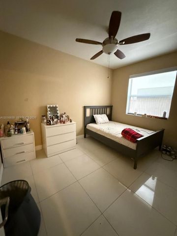 9845 NW 86th Terrace, Doral, FL 33178