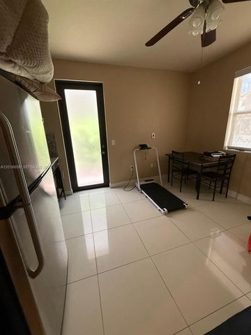 9845 NW 86th Terrace, Doral, FL 33178