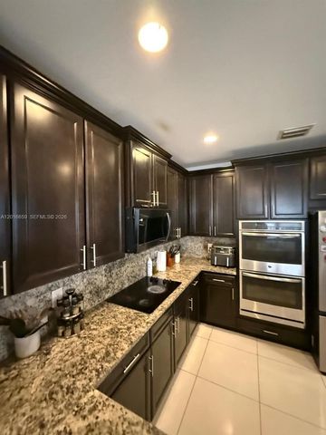 9845 NW 86th Terrace, Doral, FL 33178