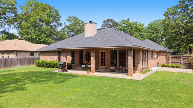 19122 Pinedale Circle, Flint, TX 75762