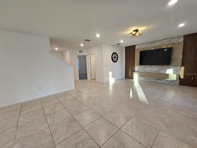 3928 CAPRI COAST DRIVE, Plant City, FL 33565