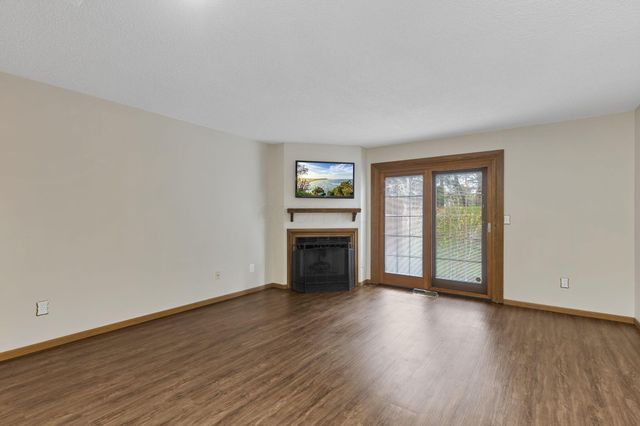 7403 Kirkdale Drive, 2B, Blacklick, OH 43004