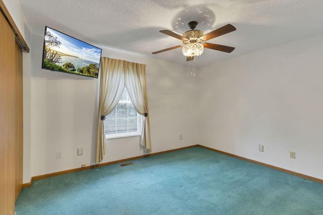 7403 Kirkdale Drive, 2B, Blacklick, OH 43004