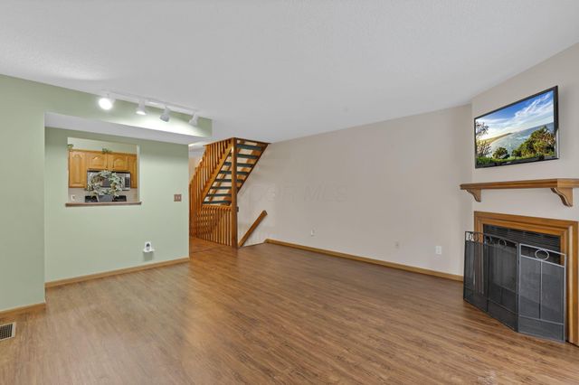 7403 Kirkdale Drive, 2B, Blacklick, OH 43004