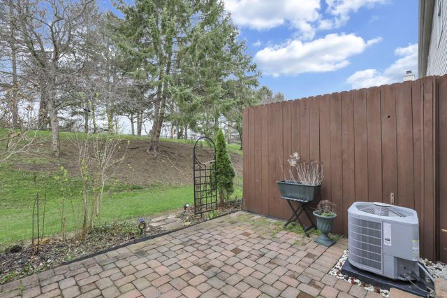 7403 Kirkdale Drive, 2B, Blacklick, OH 43004