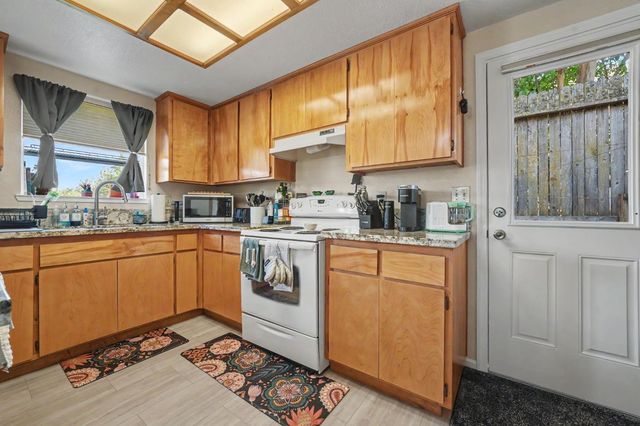 9521 Victorian Way, Plymouth, CA 95669