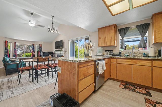 9521 Victorian Way, Plymouth, CA 95669