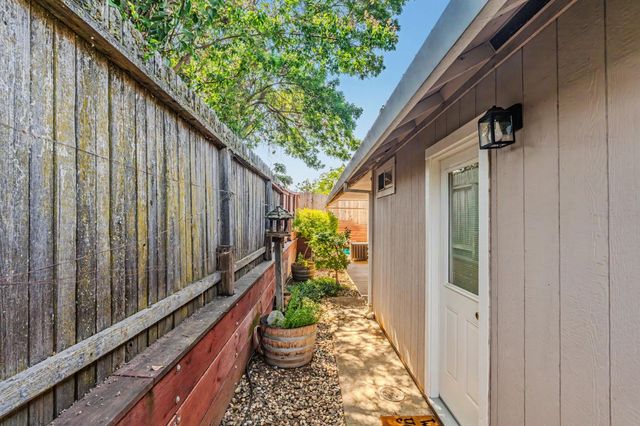 9521 Victorian Way, Plymouth, CA 95669