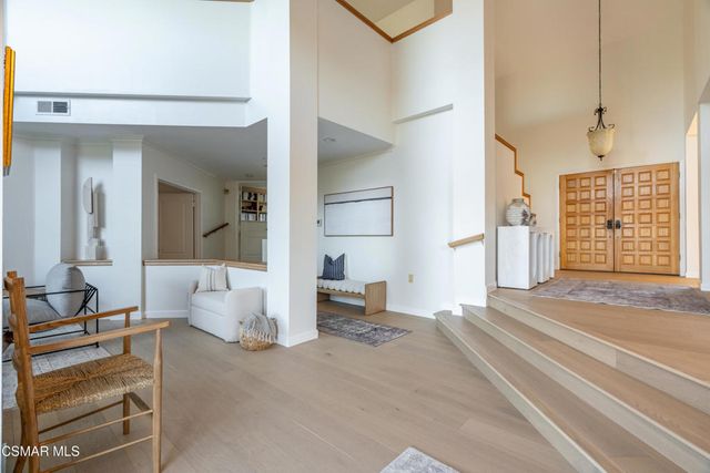 360 Camino De Celeste, Thousand Oaks, CA 91360