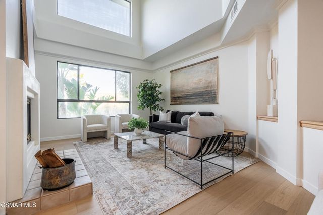 360 Camino De Celeste, Thousand Oaks, CA 91360
